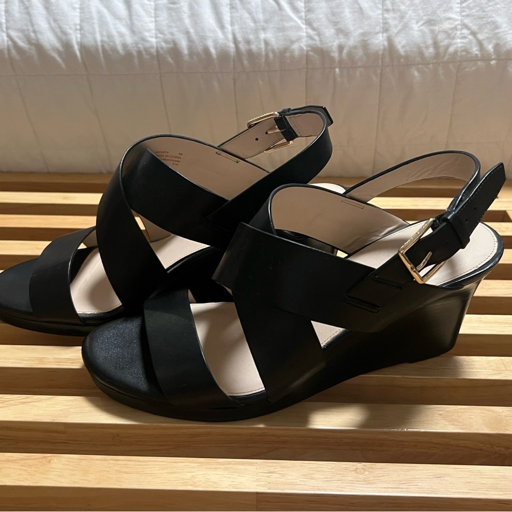 Cole Haan Black Wedge Sandals with Modern Design - Picture 3 of 7